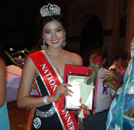 “Miss Mongolia 2011” наадмын тэргүүн мисс И.Төгсөө: Бид бол Чингисийн удам хүчирхэг, чадвартай эмэгтэйчүүд